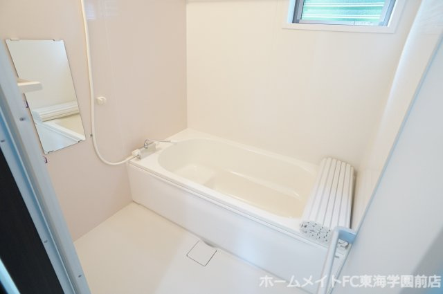 島崎３丁目貸家の浴室