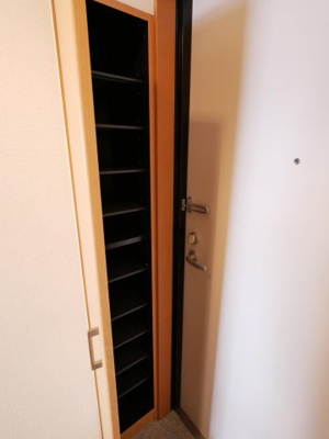 【玄関】 | ロフティ智恵光院南