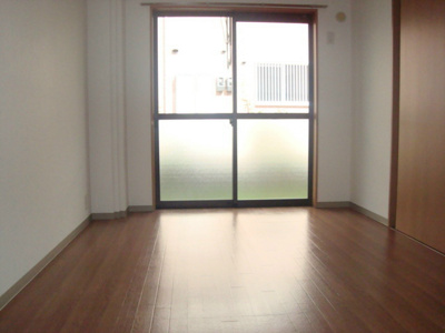 【居間・リビング】 | サンハイツオクヤマ