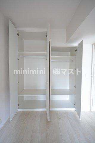 ブランズ北堀江プレイスの収納