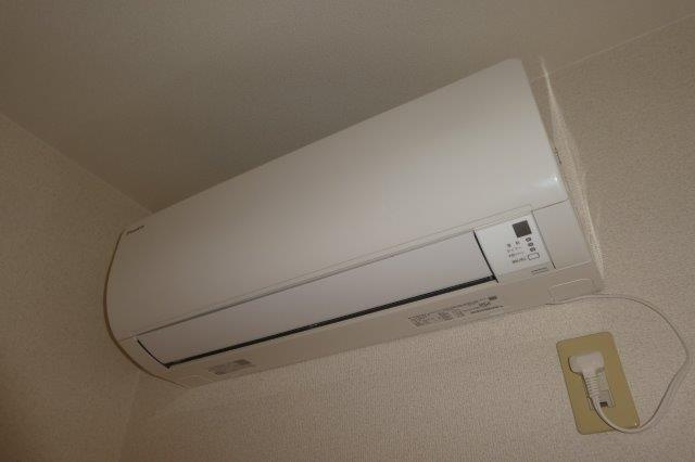 グランディールBの設備|エアコン