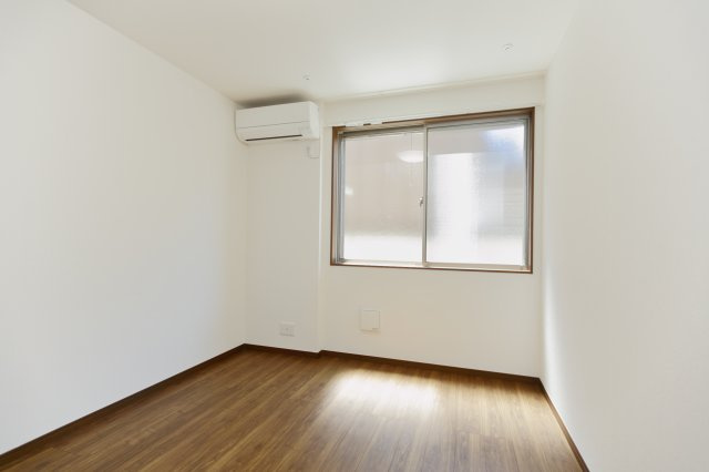 GRAND REVE小岩の洋室