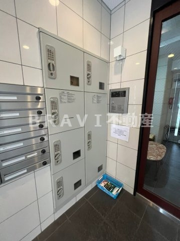 プロスパー瓦屋町　BRAVI不動産のその他共用部分|【プロスパー瓦屋町】宅配ボックス
