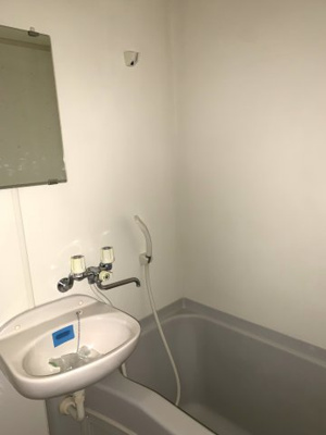 【浴室】 | エトワール関谷 | 落ち着いた空間のお風呂です