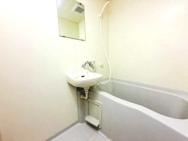 【設備】 | エトワール関谷 | お顔が見えるモニターホン！