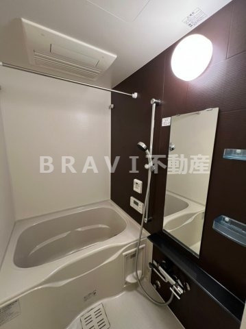 プレサンス堺筋本町駅前　BRAVI不動産の浴室|【プレサンス堺筋本町駅前】日々の疲れを癒すお風呂付です