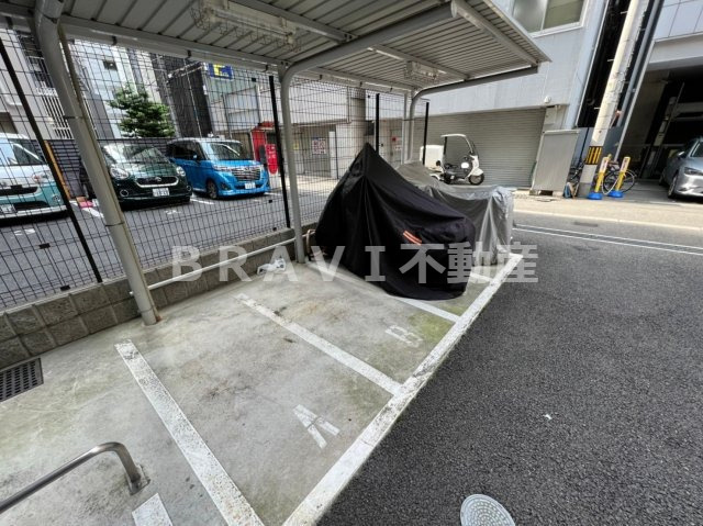 プレサンス堺筋本町駅前　BRAVI不動産のその他共用部分|【プレサンス堺筋本町駅前】バイク置場