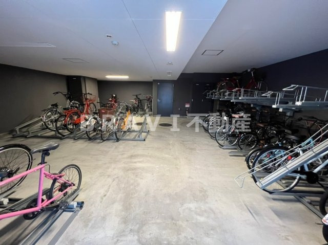 プレサンス堺筋本町駅前　BRAVI不動産のその他共用部分|【プレサンス堺筋本町駅前】駐輪場