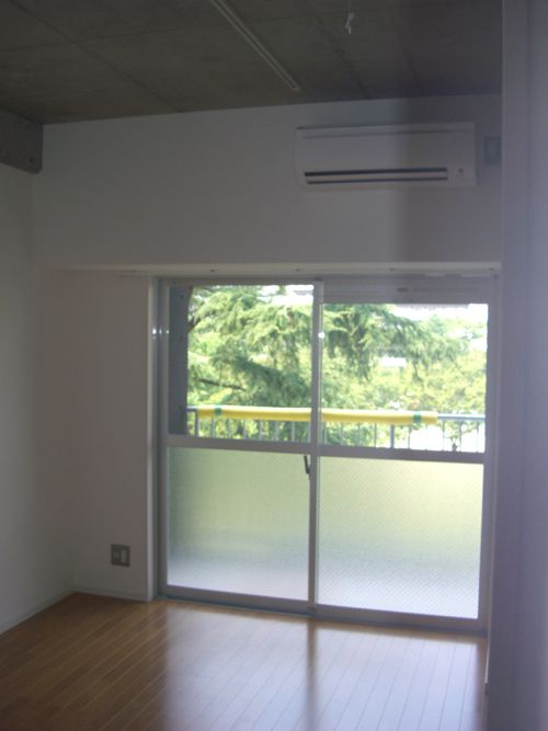 インペリアル舞鶴の洋室|インペリアル舞鶴（1K）　洋室