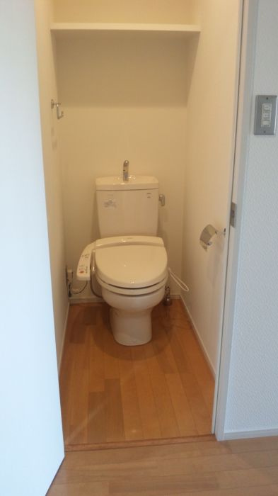 インペリアル舞鶴のトイレ|インペリアル舞鶴（1K）　トイレ