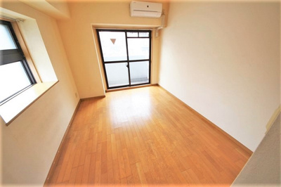 【洋室】 | ディナスティ松屋町