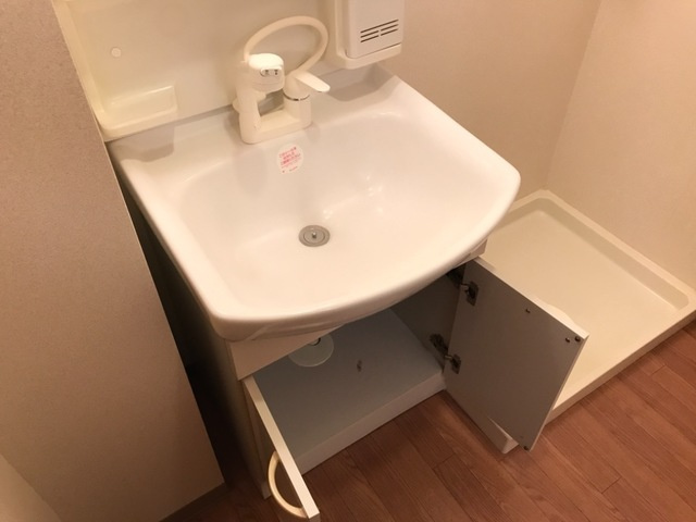 ペティハウス・ロベリア|洗髪洗面化粧台