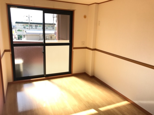 ペティハウス・ロベリアの洋室|洋室