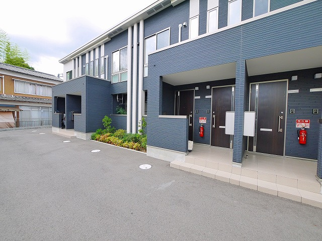 エスポワール（中山町）の周辺|宅配ボックスあります