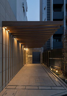 【エントランス】 | クレヴィアリグゼ世田谷松陰神社前