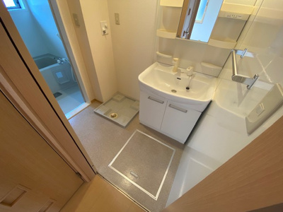 【独立洗面台】 | ヴィルヌープⅢ