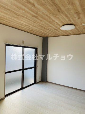 ハイツレジェンドの洋室|広々とした洋室です