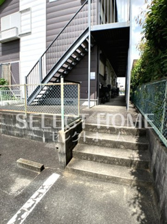 【エントランス】 | 清潔なエントランスです