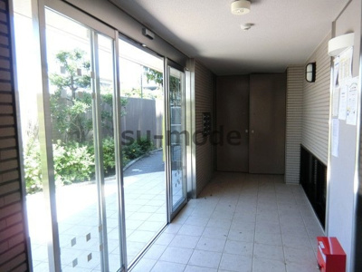 【エントランス】 | メルボルン真砂