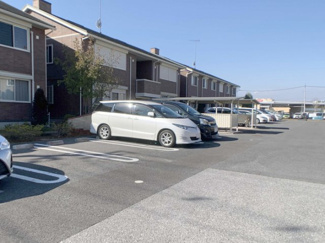【駐車場】