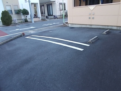 【駐車場】 | ステラ　フィオーレ
