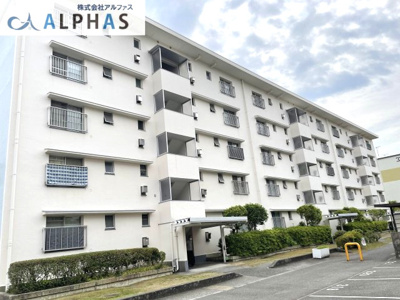 【外観】 | 大久保東第1住宅9号棟 | スーパーが近く、住環境が整っています♪