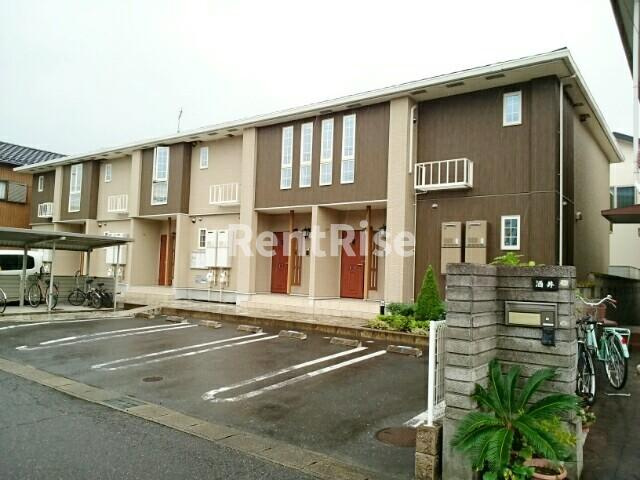 一宮市苅安賀１丁目のアパート