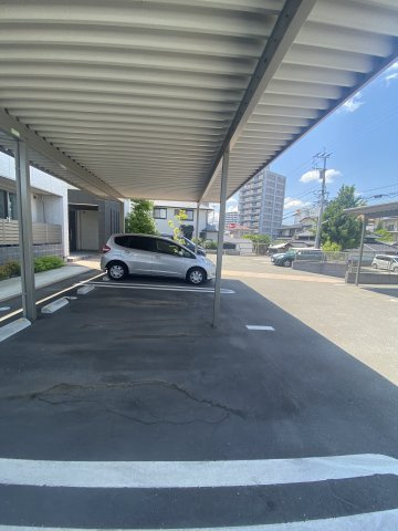 アレーズメゾンAの駐車場|駐車場です