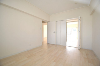  | ワタナベハイツ