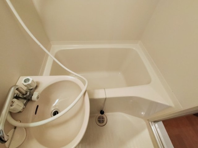 【浴室】 | ヴィラエムズ