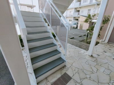 【エントランス】 | ヴィラエムズ