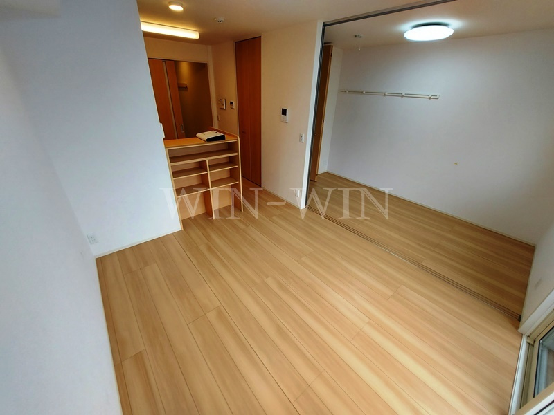 豊橋 ウエスト 1 Aの居間・リビング