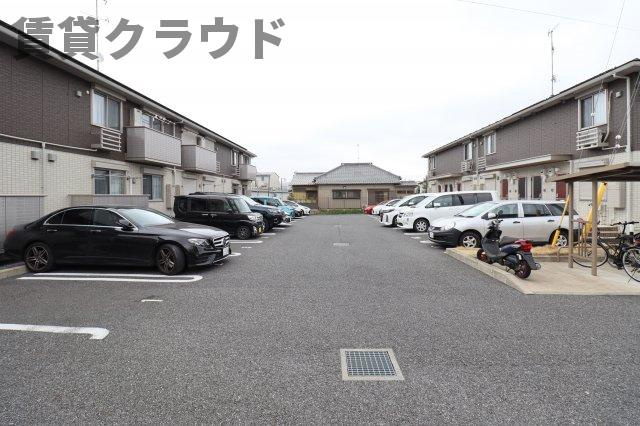 ソフィアクレールBの駐車場|駐車場完備です