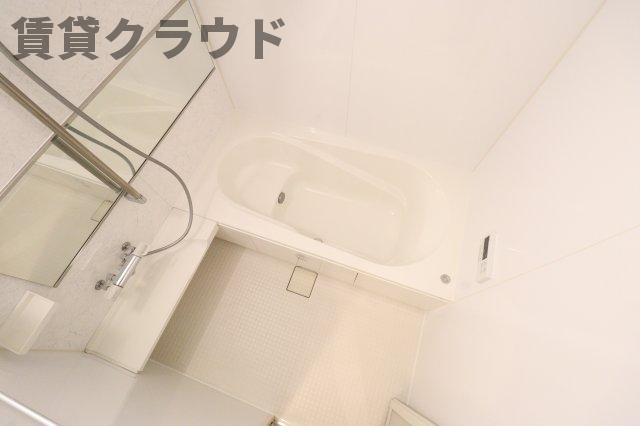 ソフィアクレールBの浴室|広々としたバスルーム♪一日の疲れをゆっくり癒してください♪