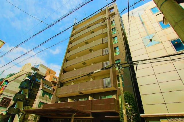 グランガーデン足代新町の外観