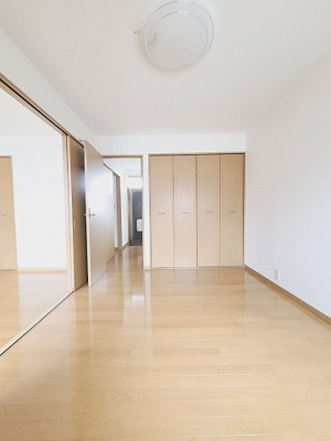 【居間・リビング】 | ヴィラ・ソーレ