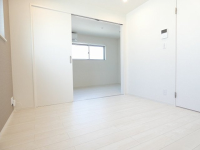 【洋室】 | ハーモニーテラス松葉町V