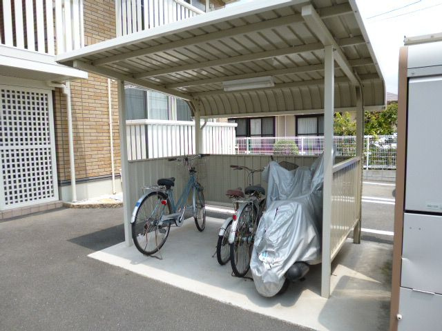 総社市中央１丁目のアパートのその他共用部分|駐輪場