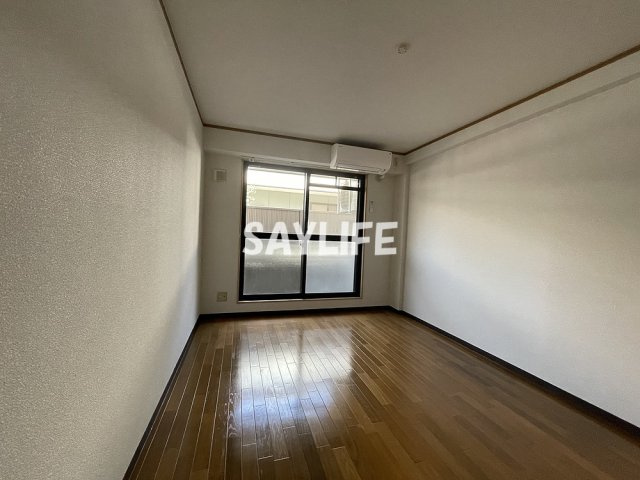 メゾンY.M..の居間・リビング