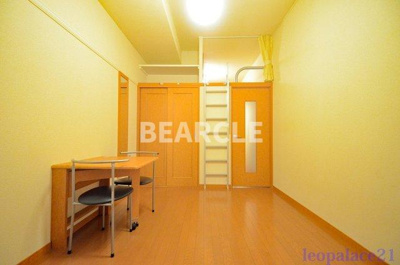 【居間・リビング】 | レオパレス鳥羽街道