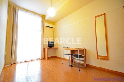 【寝室】 | レオパレス鳥羽街道