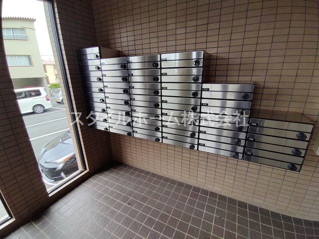 【エントランス】 | クレストパレス学園前 | 毎日通るエントランスはこのようになっています