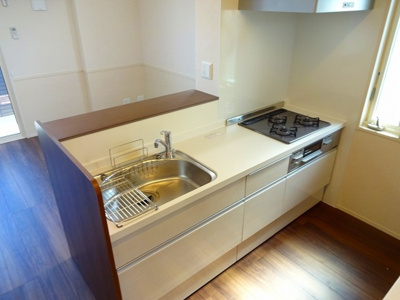 【キッチン】 | ゼフィール