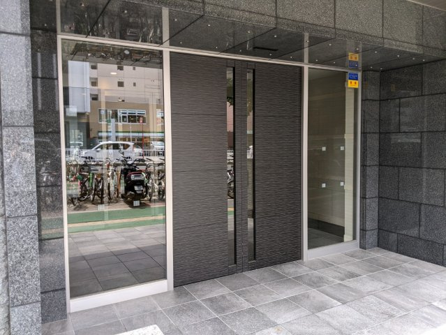 プレサンスロジェ上前津駅前Ⅱのエントランス|プレサンスロジェ上前津駅前Ⅱ