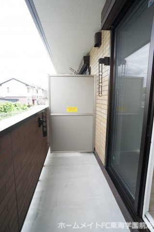 熊本市北区龍田陳内３丁目のアパートのバルコニー