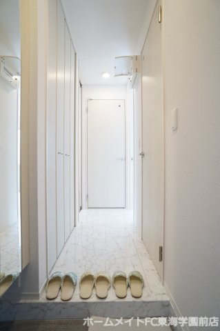 熊本市北区龍田陳内３丁目のアパートの玄関