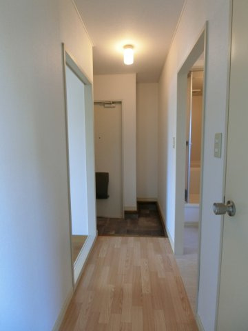 リバティ松本　B棟の玄関