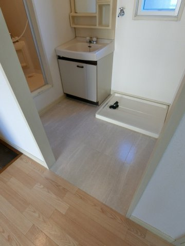 リバティ松本　B棟の洗面所