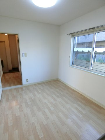 リバティ松本　B棟の内装