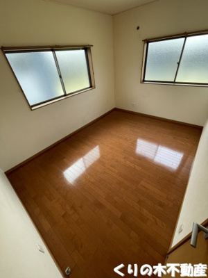 【洋室】 | 大誠ハイツ北高下Ⅰ | 個人の部屋や寝室として使える洋室です